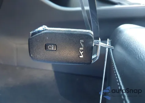 2024 Kia K5 Gt-Line from USA, damaged, VIN 5XXG64J28RG232264